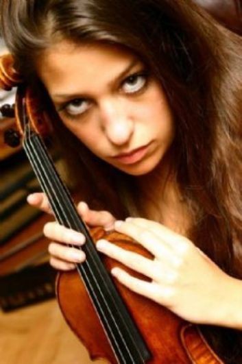 Leticia Moreno (Violin soloist) - 1350311178_leticia-moreno2